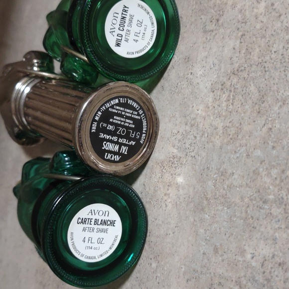 Avon collectables - Picture 2 of 2